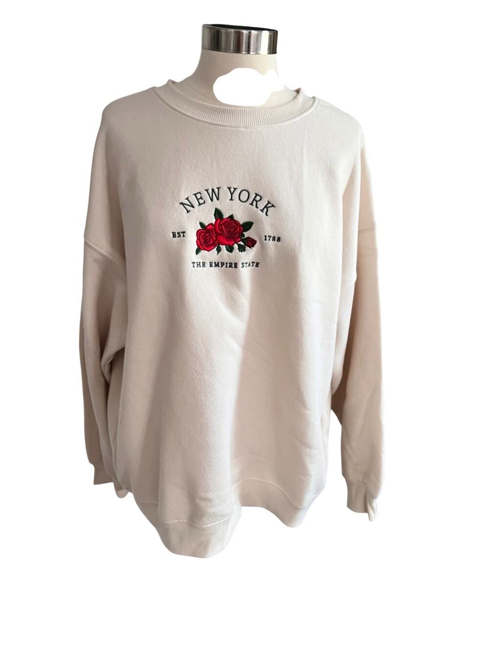 NWT State Of Mine Women's Embroidered Floral "New York" Sweatshirt Size Large